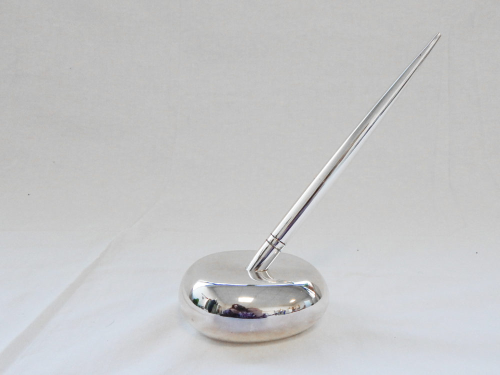 Kugelschreiber mit Halter